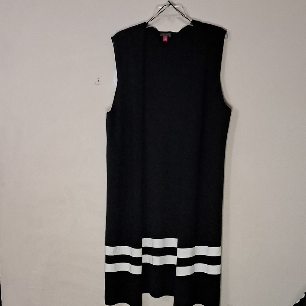 Vince Camuto Women's Size XL Black and White Striped Hem Cardigan